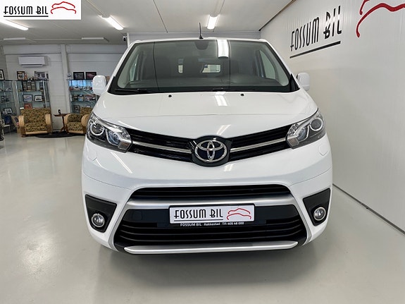 Toyota Proace 2 of 5