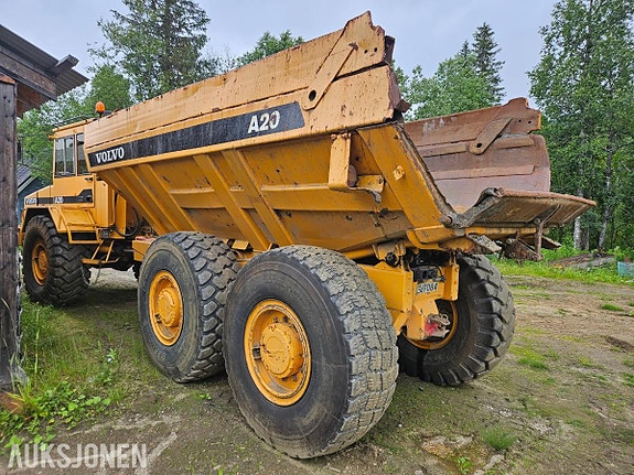 Volvo A 20 4 of 15