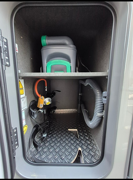 Hymer ML-T 580 Cross Trail 13 of 18