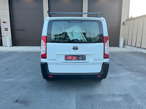 Toyota Proace 5 of 5