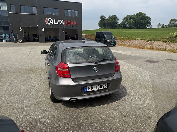 BMW 3 of 5