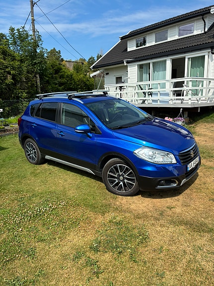 Suzuki S-Cross 4 of 5