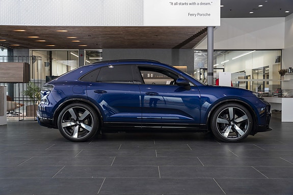 Porsche Macan 5 of 5