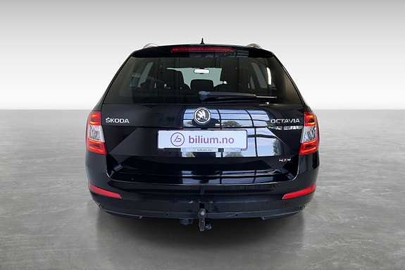 Skoda Octavia 4 of 5