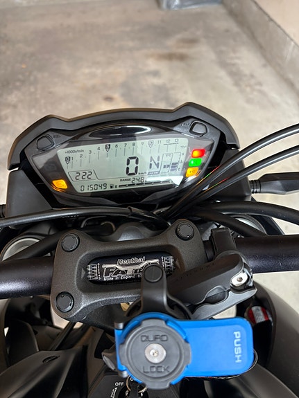 Suzuki GSX-S 1000 10 of 14