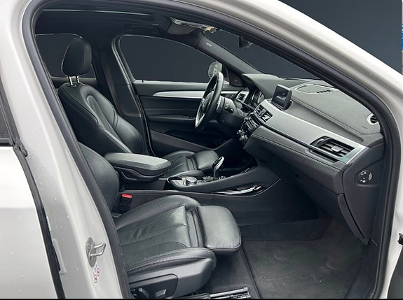 BMW X2 18 of 18