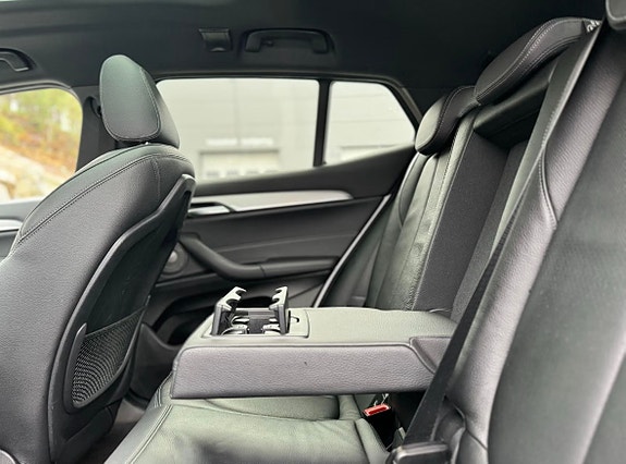 BMW X2 14 of 18