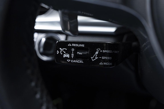 Porsche Panamera 27 of 30