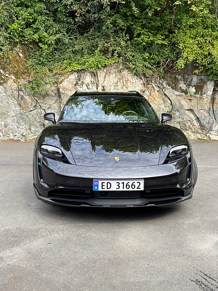 Porsche Taycan 4S 6 of 30