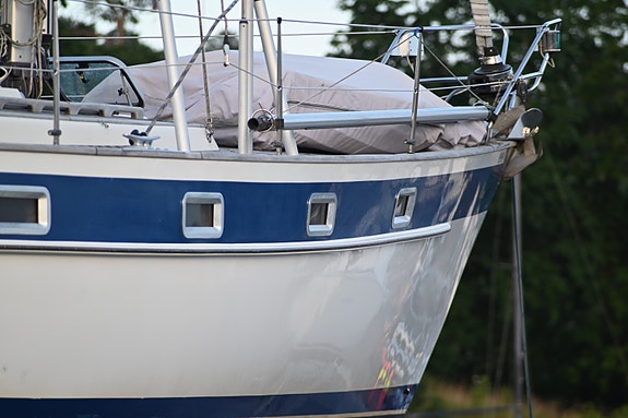 LANGTUR: Hallberg Rassy 382 - Teakdekk 2015 - Rigg 2013 – Godt utstyrt 3 of 30