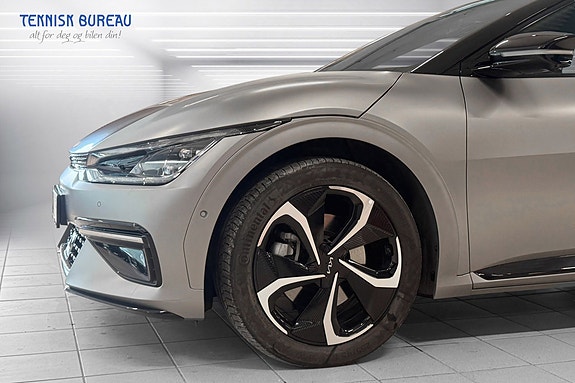 Kia EV6 2 of 5