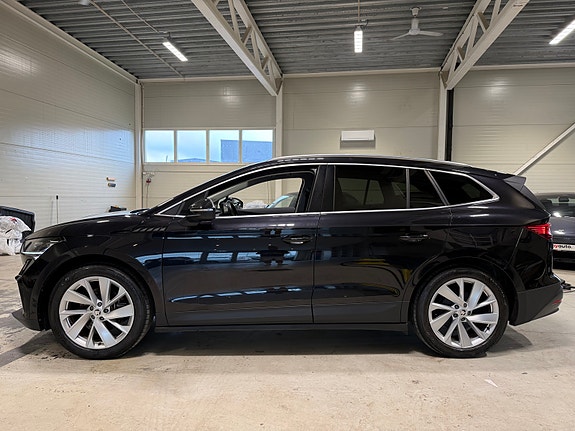 Skoda Enyaq 2 of 5