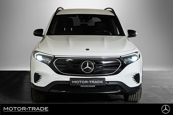 Mercedes-Benz EQB300 4 of 5