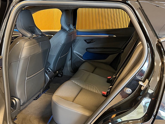 Renault Scenic E-Tech 20 of 26
