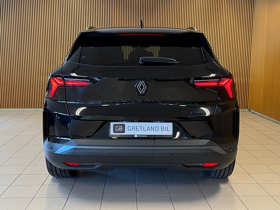 Renault Scenic E-Tech 5 of 26