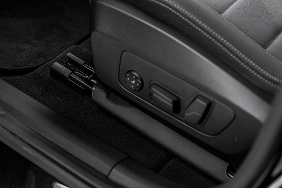 BMW iX2 13 of 27