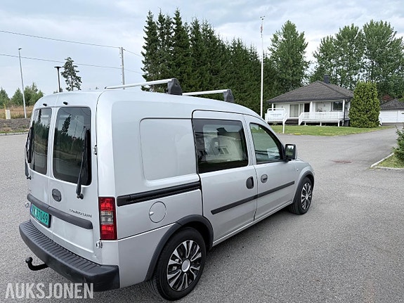 Opel Combo 7 of 30