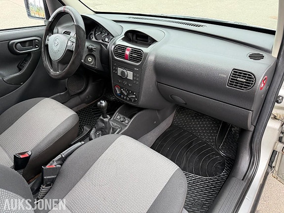Opel Combo 23 of 30