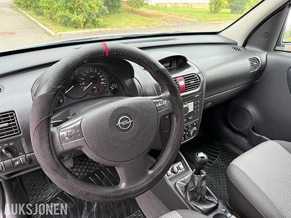 Opel Combo 18 of 30