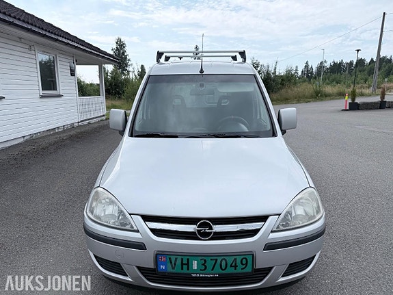 Opel Combo 4 of 30