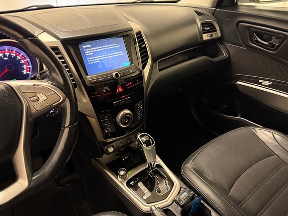 SsangYong Tivoli 19 of 28