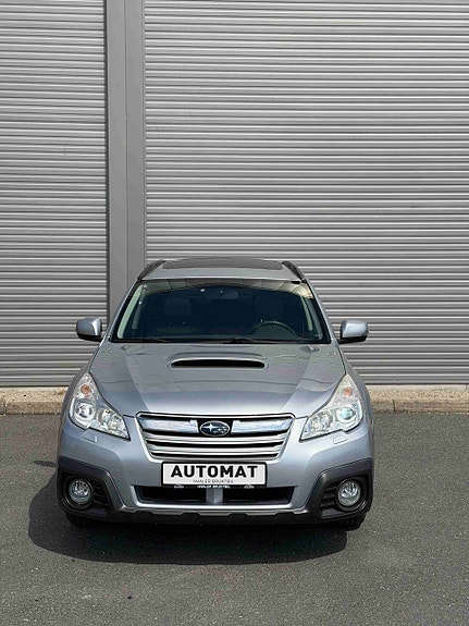 Subaru Outback 3 of 5