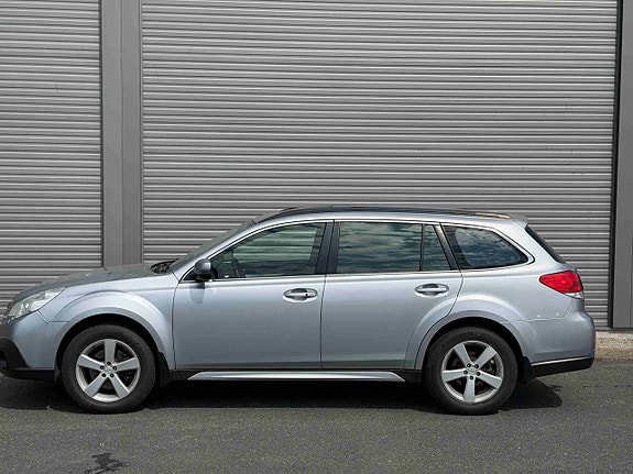 Subaru Outback 4 of 5