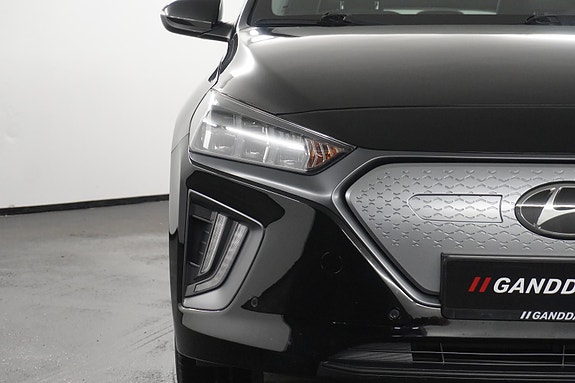 Hyundai IONIQ 3 of 5