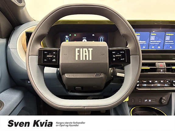 Fiat Grande Panda 18 of 30