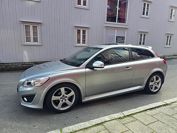 Volvo C30 4 of 30