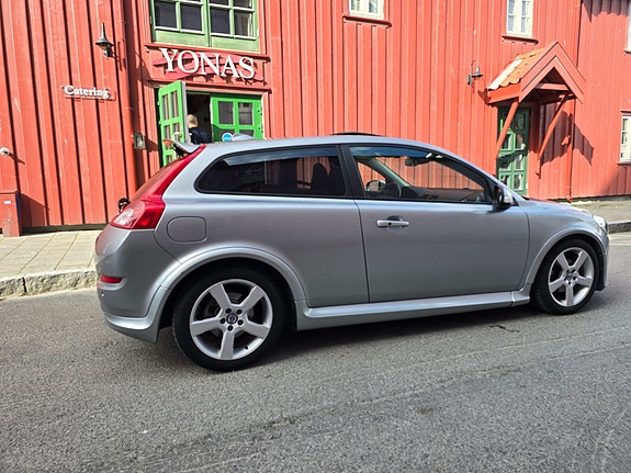 Volvo C30 8 of 30
