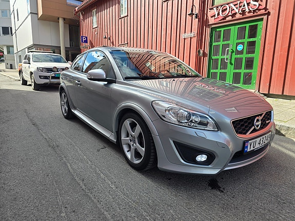Volvo C30 13 of 30