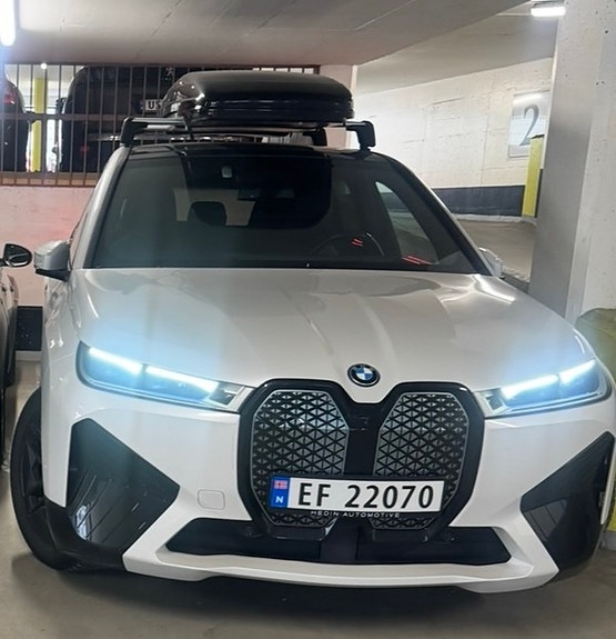 BMW iX 3 of 5