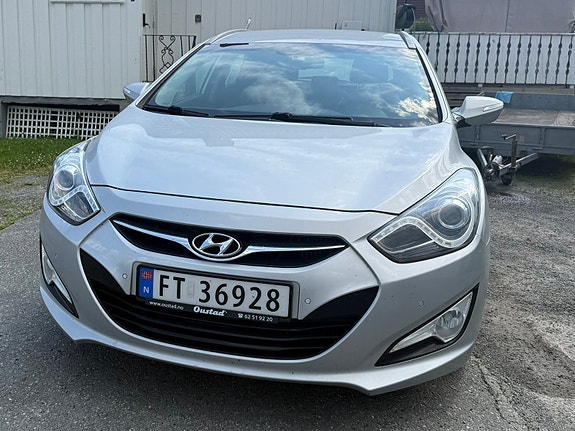 Hyundai i40 3 of 5