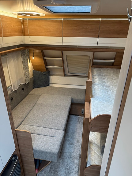 Hobby 515 UHK De luxe Velholdt familievogn | Fiamma ZIP-markise | Fuktgaranti til 2027 22 of 30