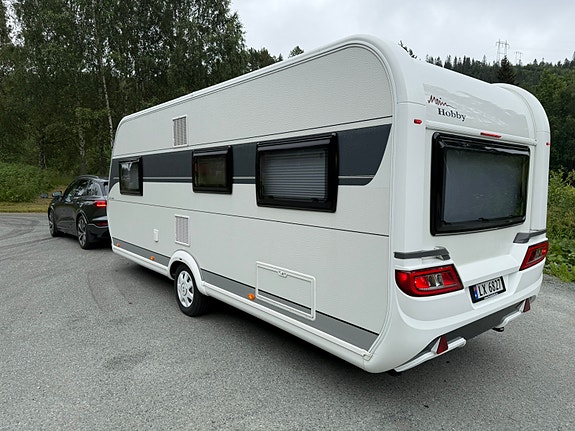 Hobby 515 UHK De luxe Velholdt familievogn | Fiamma ZIP-markise | Fuktgaranti til 2027 3 of 30