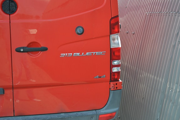 Mercedes-Benz Sprinter 5 of 5