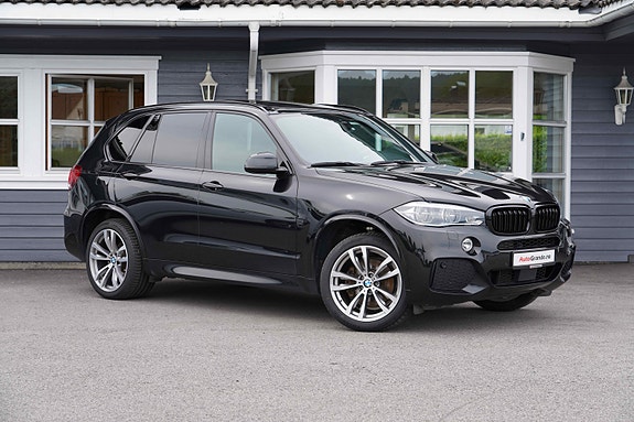 BMW X5 3 of 5