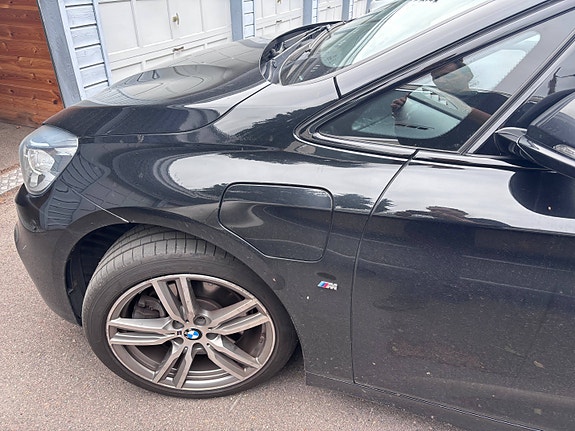 BMW 225xe 5 of 5