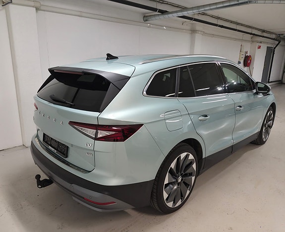Skoda Enyaq 4 of 5