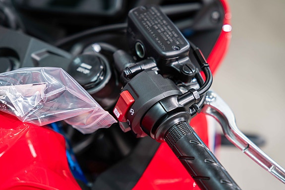 Honda CBR650R  ** UTSTYRSKAMPANJE-20% PÅ TILBEHØR**-UT JULI 14 of 16