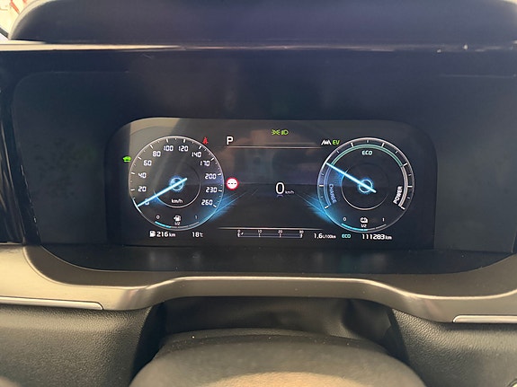 Kia Sorento 10 of 17