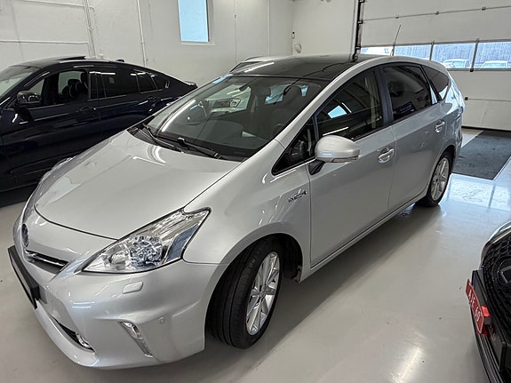 Toyota Prius+ Seven 10 of 30
