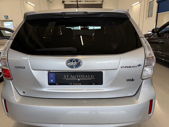 Toyota Prius+ Seven 7 of 30