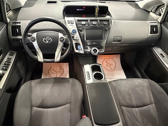 Toyota Prius+ Seven 20 of 30