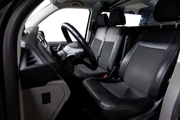 Volkswagen Transporter 3 of 5