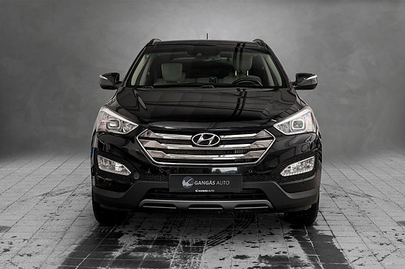 Hyundai Santa Fe 3 of 26