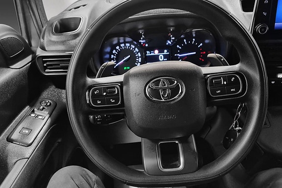 Toyota Proace City 7 of 22