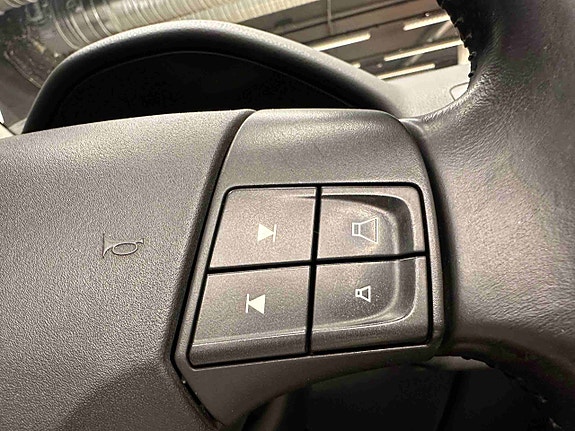 Volvo C70 23 of 30