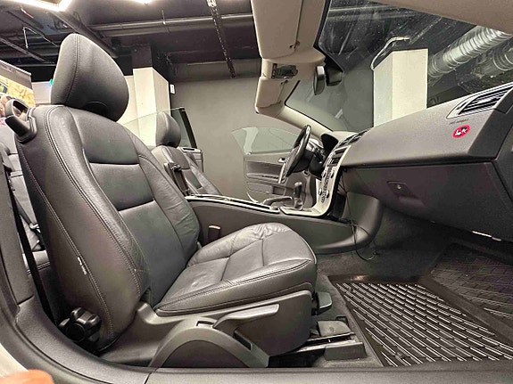 Volvo C70 17 of 30